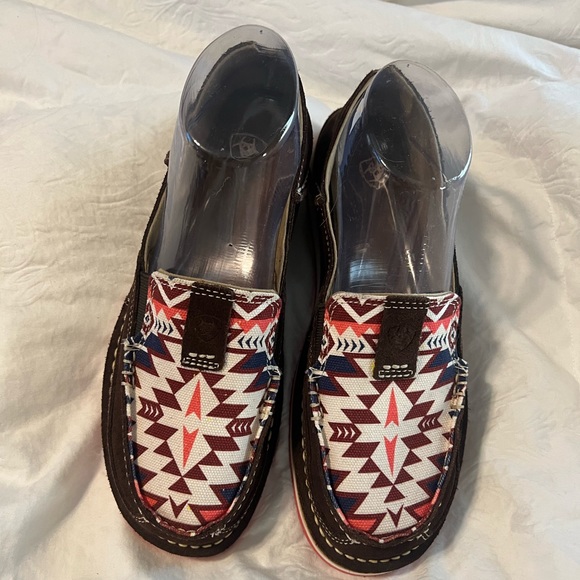 Ariat Shoes - Ariat cruiser womens slip on shoes. Size 8. New without tags